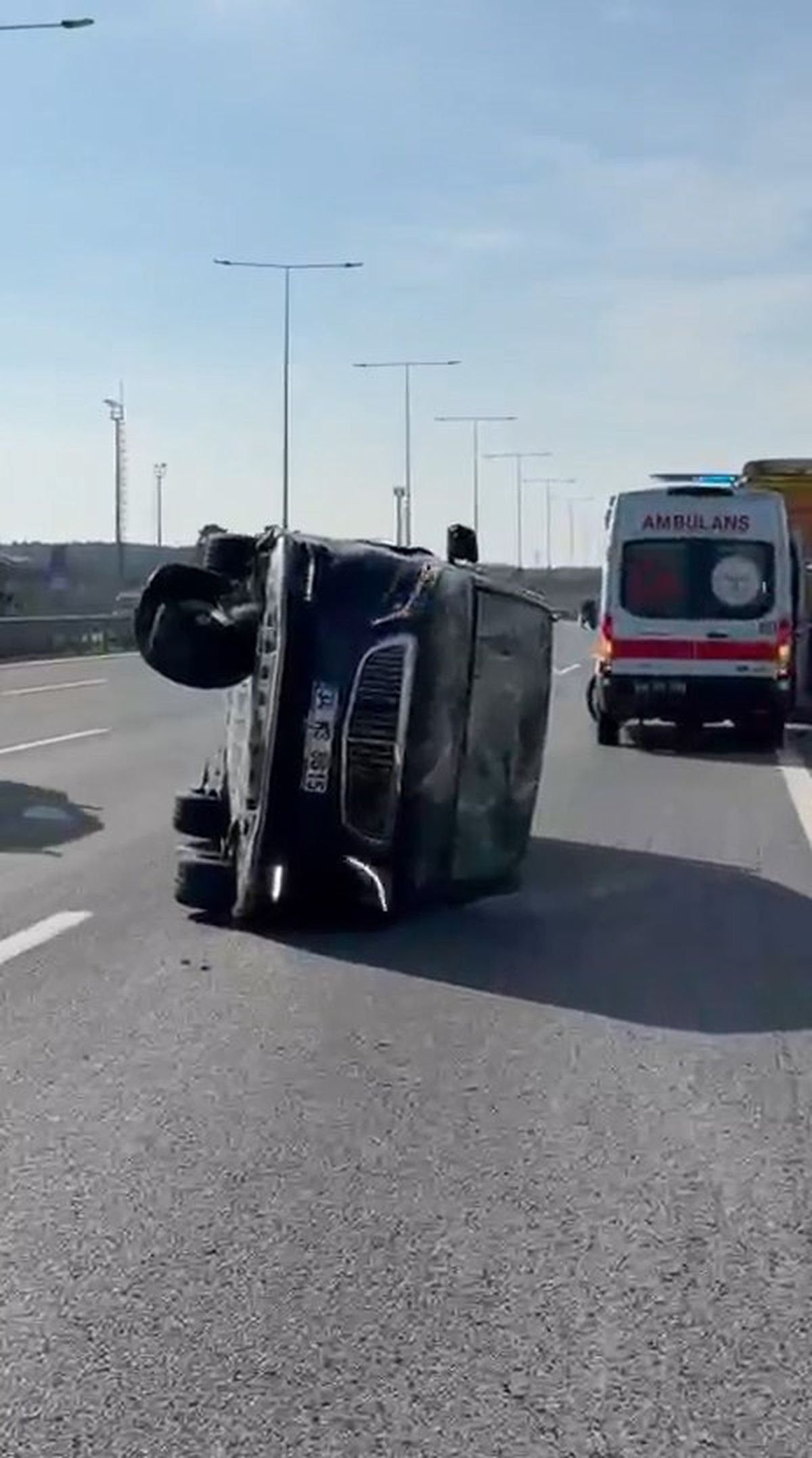 Fenerbahçeli futbolcu Nelson Semedo'nun eşi trafik kazası geçirdi / Fotoğraf eklendi