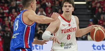 Sırbistan'ı deviren 12 Dev Adam, 4'te 4 yaparak ikinci tura yükseldi