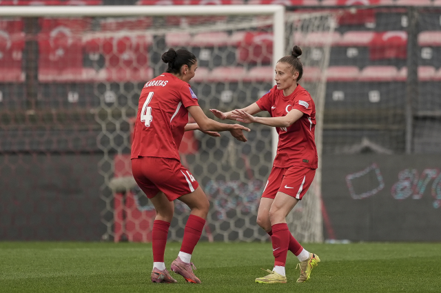 a milli kadin futbol takimi malta ya sans 19621124 3355 m