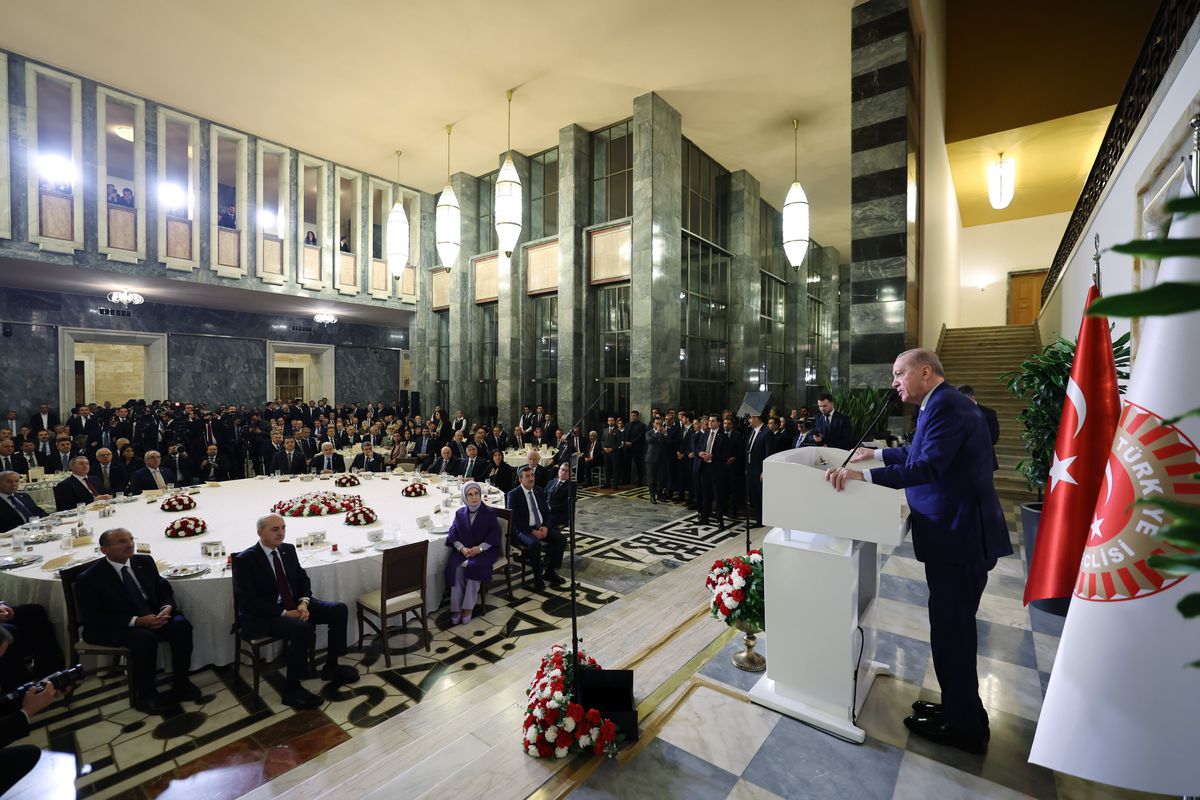 Cumhurbaşkanı Erdoğan: Çatışma yerine müzakerenin, savaş yerine barışın tarafındayız