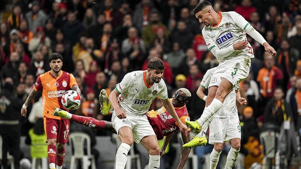 Galatasaray11'i! ZTK Alanyaspor Galatasaray maç kadrosu ilk 11'ler belli oldu mu? Alanyaspor GS maç kadros...