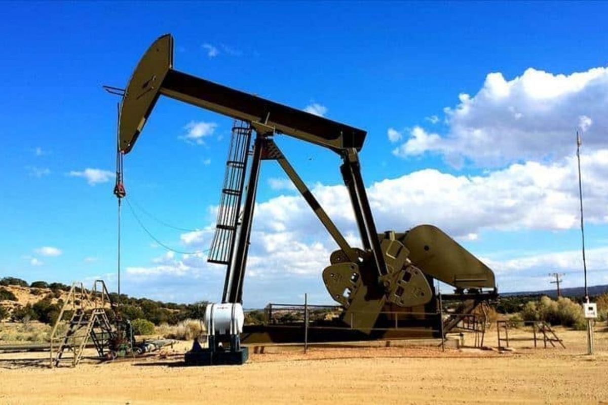 Irak, dünyanın ikinci büyük petrol sahasında üretimi durdurdu