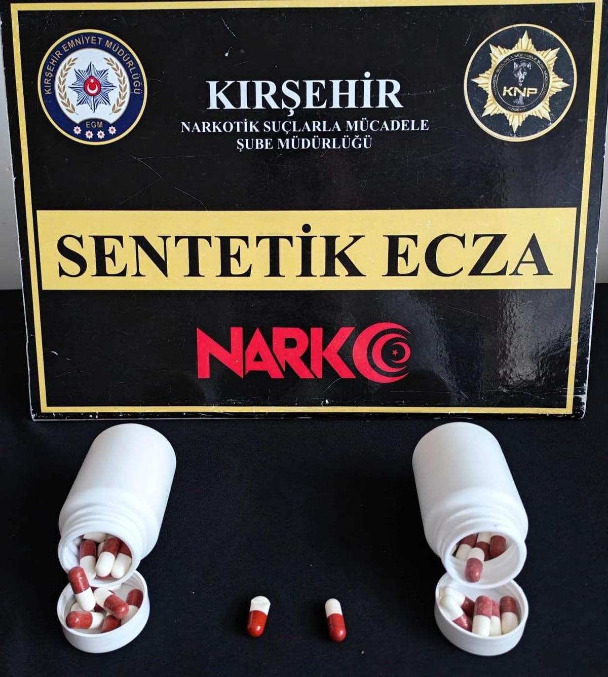 Kırşehir'de polis uyuşturucu operasyonu yaptı: 9 gözaltı