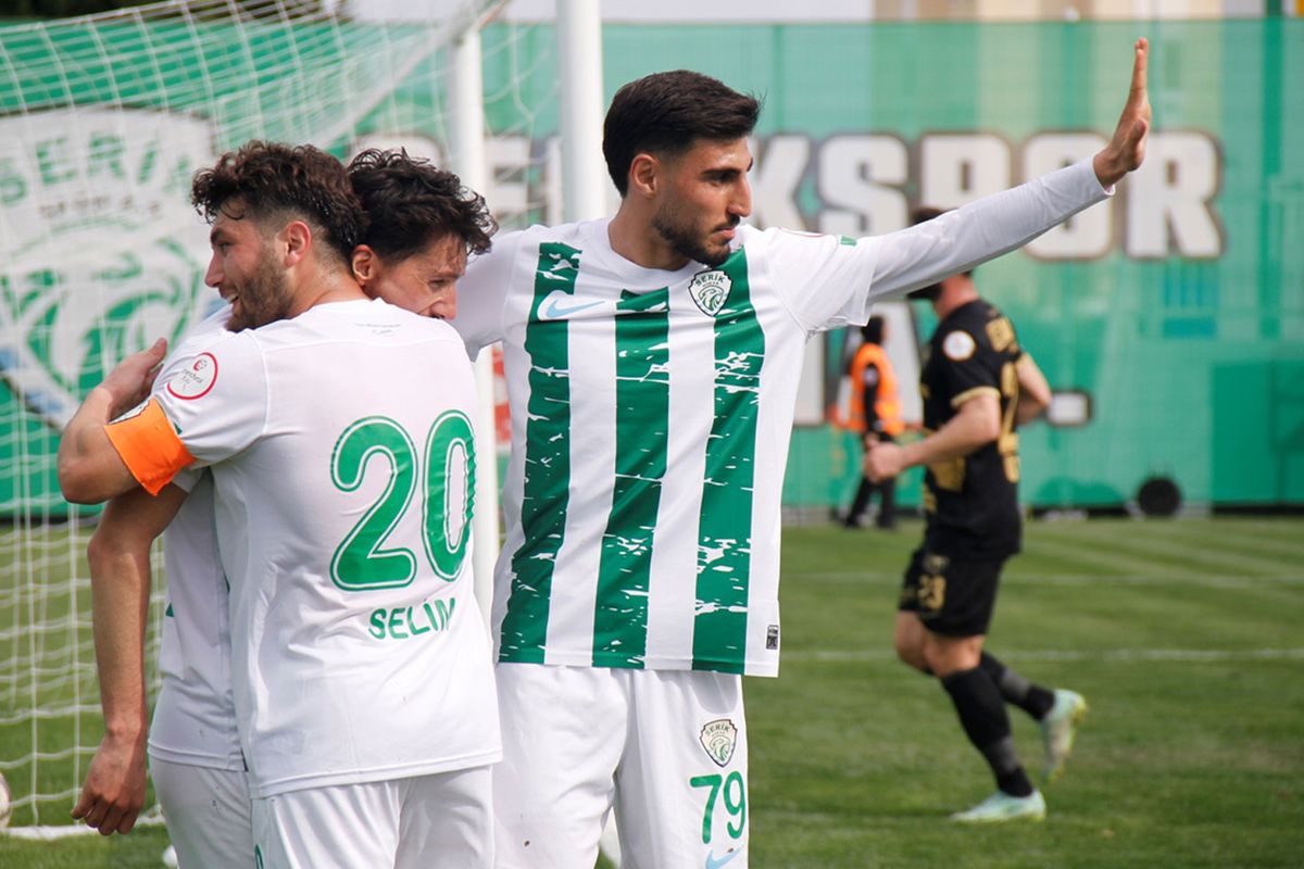 Kümede kalmaya çalışan Serikspor'a bir darbe de FIFA'dan
