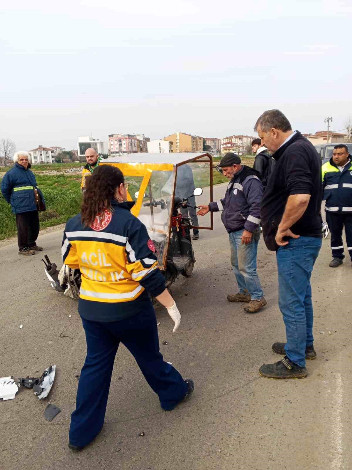 Tekirdağ'da motosiklet kazasında sürücü yaralandı