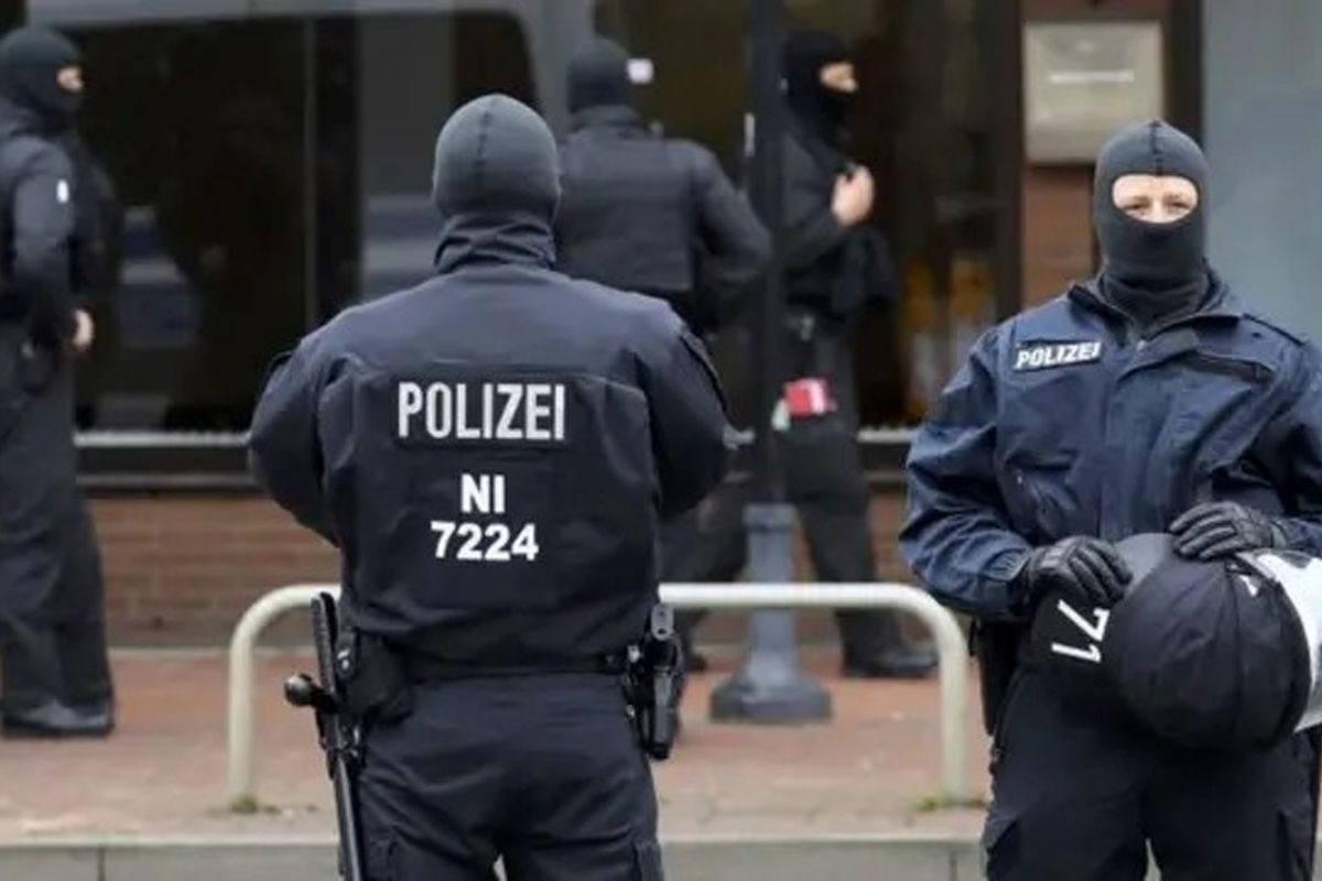 Bremen'de bomba alarmı, Merkez Tren İstasyonu tahliye edildi