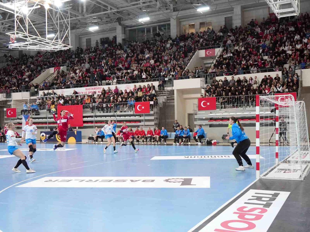 EHF EURO Cup: Türkiye: 26Çekya: 34