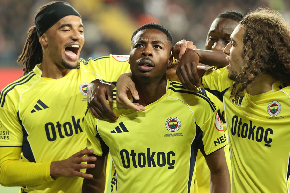 Fenerbahçe kupada 4 golle çeyrek finale yükseldi