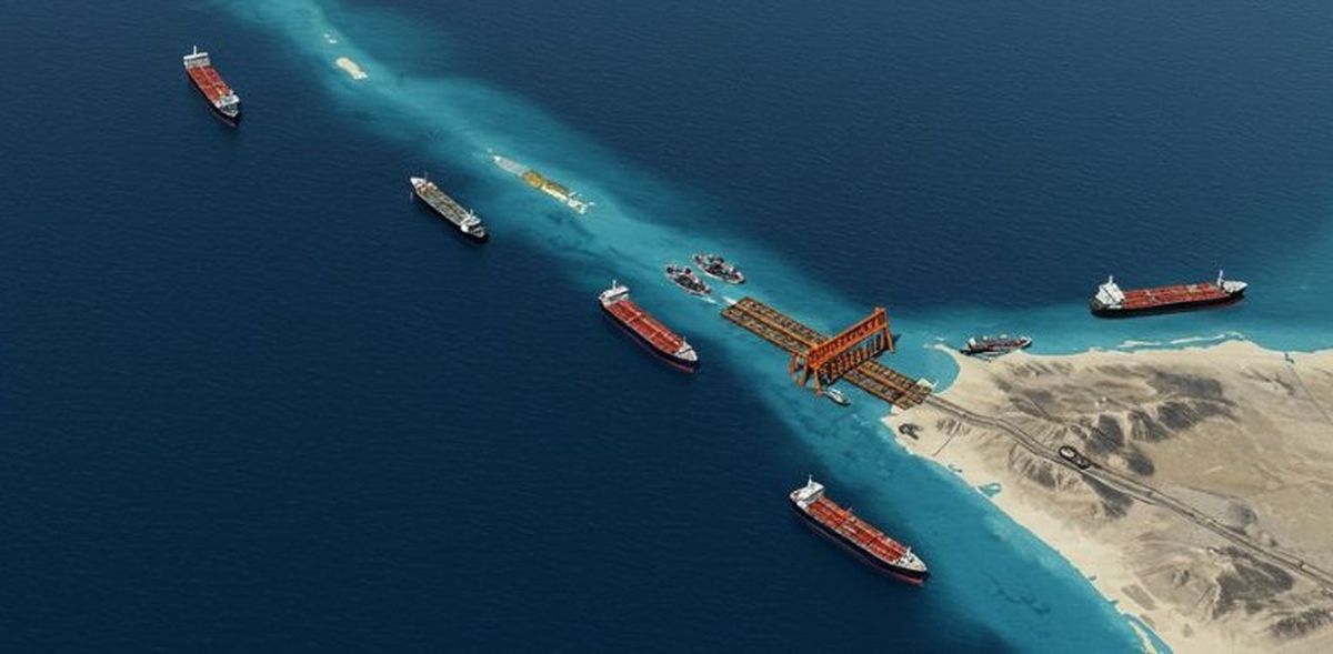İran: Hürmüz Boğazı'nda 10 petrol tankerini vurduk