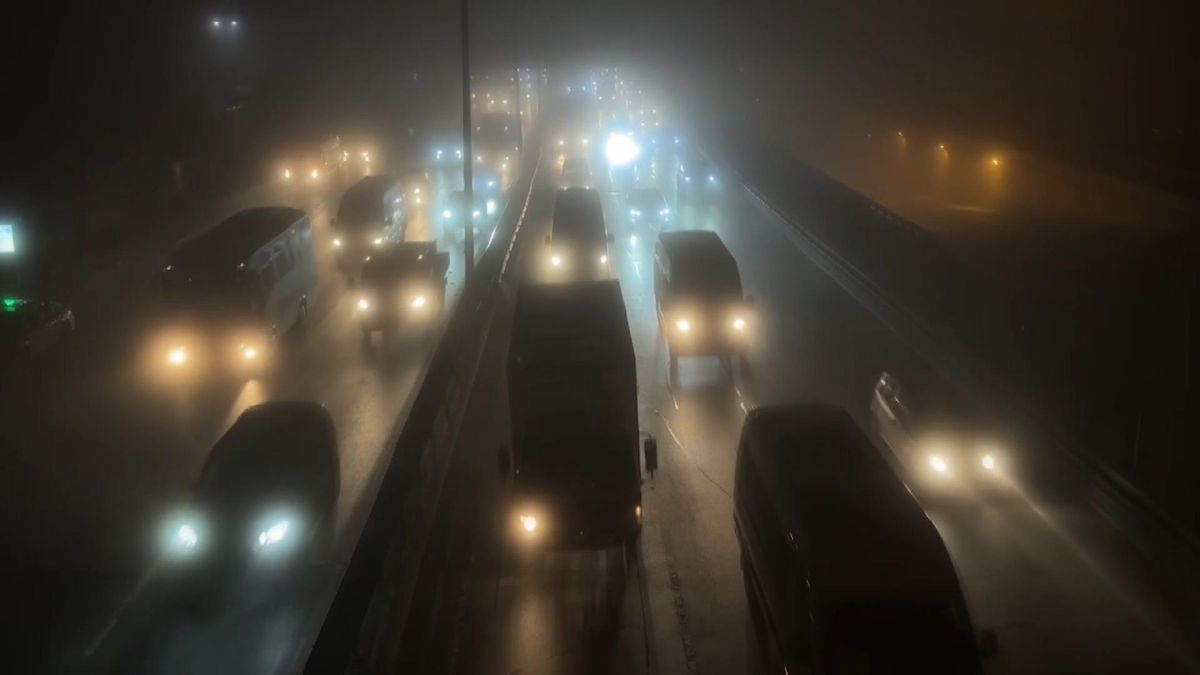 İstanbul'da sis etkili oluyor