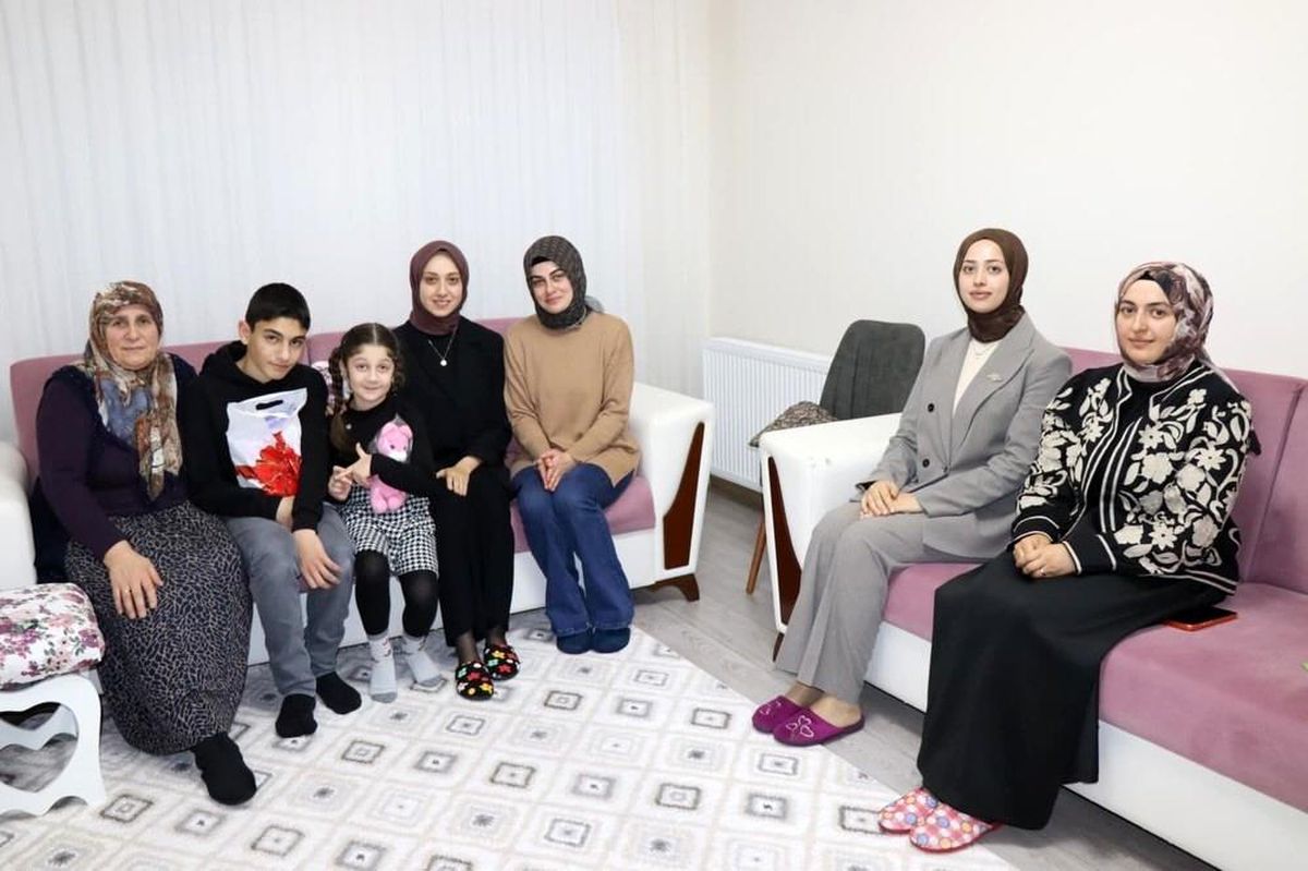 Kaymakam Duman aile ve öğrencilerle iftarda