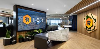 Riot Platforms yapay zeka odaklı stratejisiyle 647,4 milyon dolar yıllık gelir bildirdi