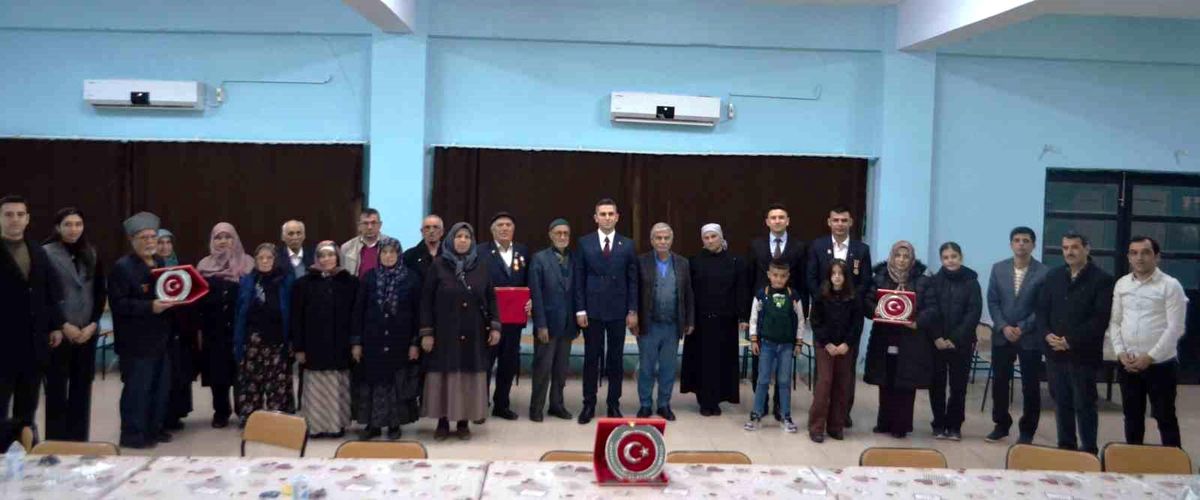 Selendi'de şehit aileleri ve gaziler onuruna iftar yemeği