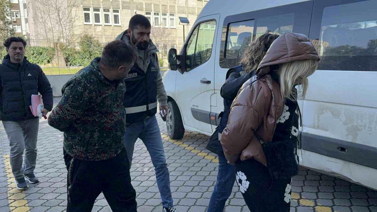 AVM'de kuyumculardan hırsızlık yapan 2 kişi tutuklandı