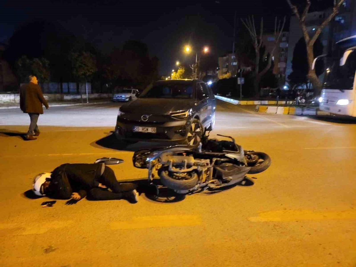 Aydın'da trafik kazası: 2 yaralı