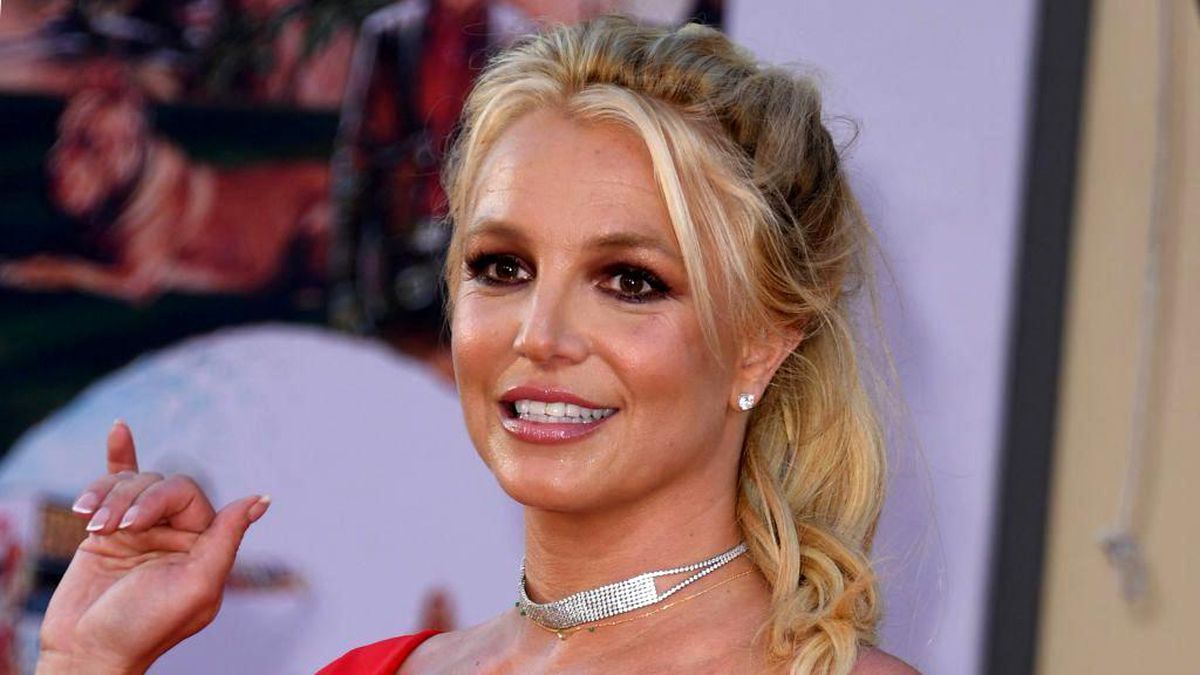Britney Spears gözaltına alındı
