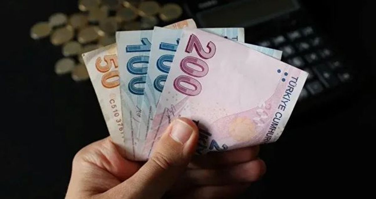 Emekli bayram ikramiyesi ne kadar 2026? Emekli bayram ikramiyesi zamlanacak mı, artacak mı?