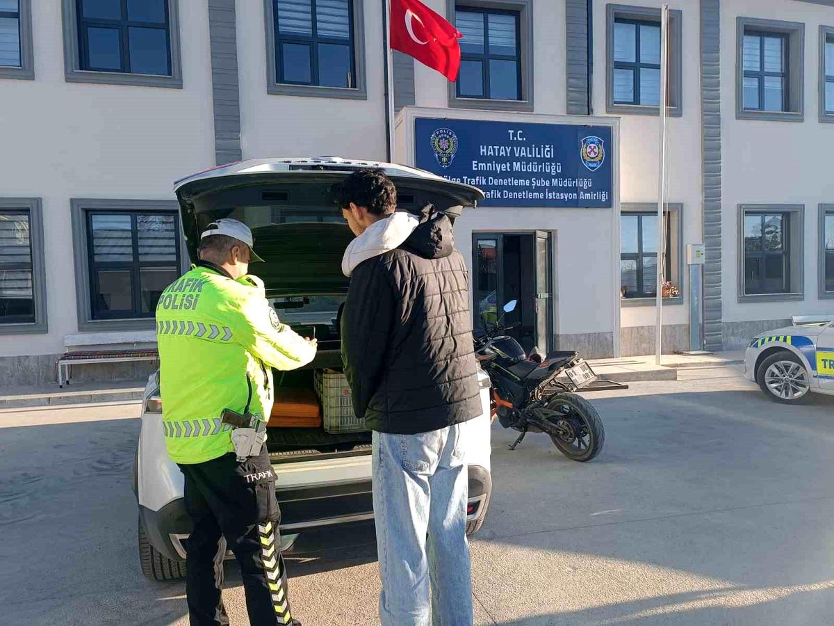 Paylaşım yapmak için trafiği tehlikeye atan sürücüye 46 bin TL ceza uygulandı
