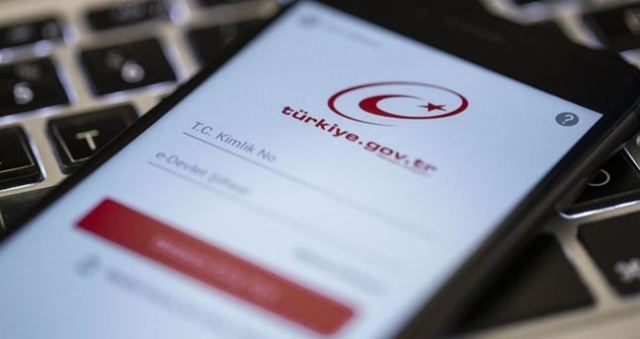 e-Devlet çöktü mü, e- Devlet sorun mu var, neden girilmiyor? 6 Mart e-Devlet ne zaman düzelecek?