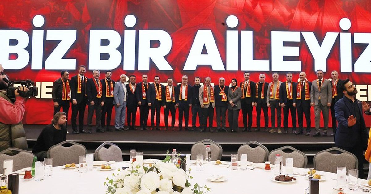 Galatasaray'ın taraftar grubu ultrAslan'dan geleneksel iftar organizasyonu