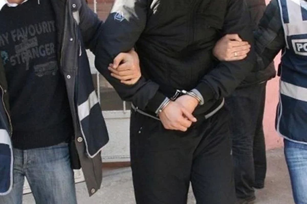 İstanbul'da çete operasyonu: 10 gözaltı