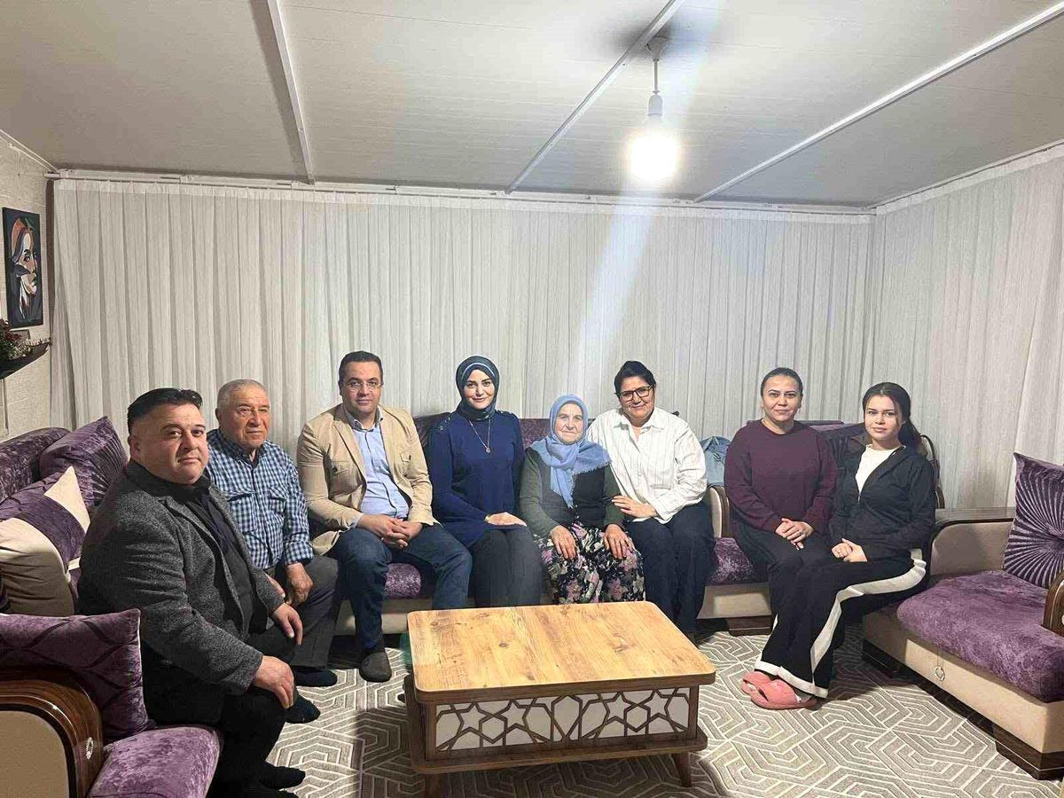 Kaymakam Dalak'tan şehit annesi ve Kıbrıs gazisine vefa