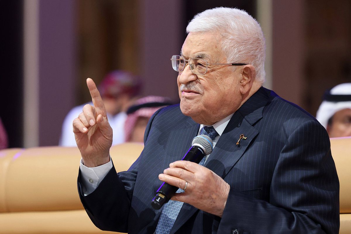 Mahmud Abbas, İran'ı kınadı