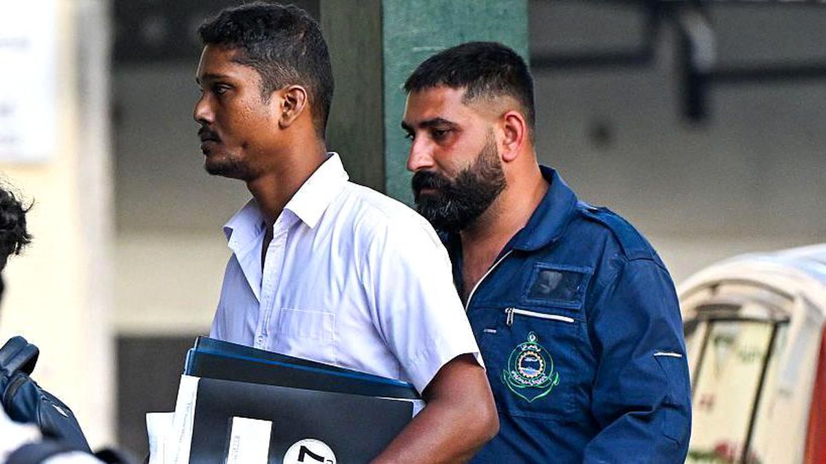 ABD, İran savaş gemisini Sri Lanka açıklarında batırdı, 140'a yakın denizci kayıp