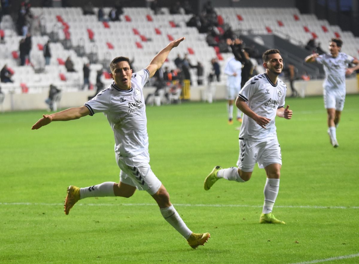 Altay, Lider Kütahyaspor'u Konuk Ediyor