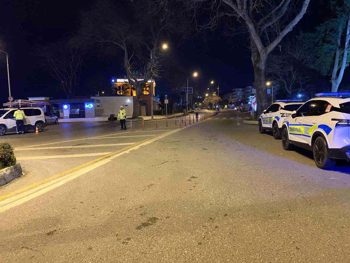 Bursa'da trafikte gece denetimi