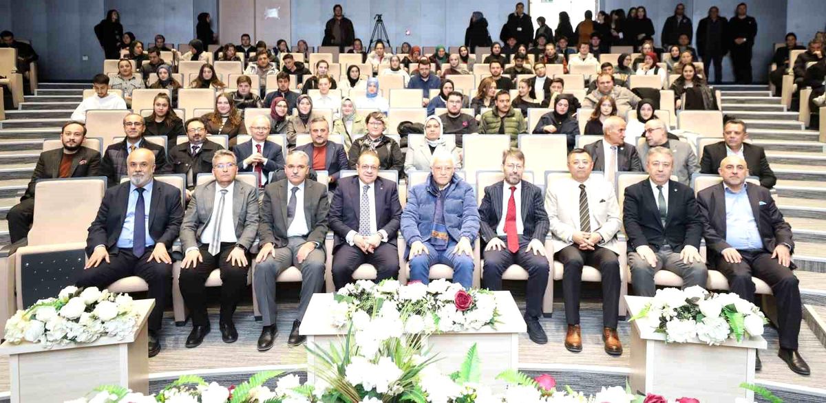 Büyükelçi Egemen Bağış, NEÜ'de Türk dış politikasını değerlendirdi
