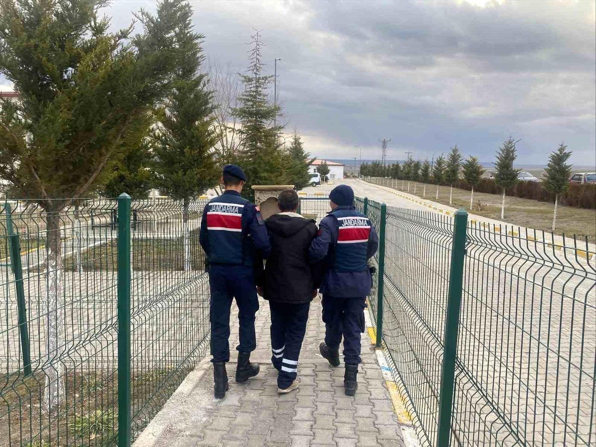 FETÖ terör örgütü üyesi firari hükümlü yakalandı
