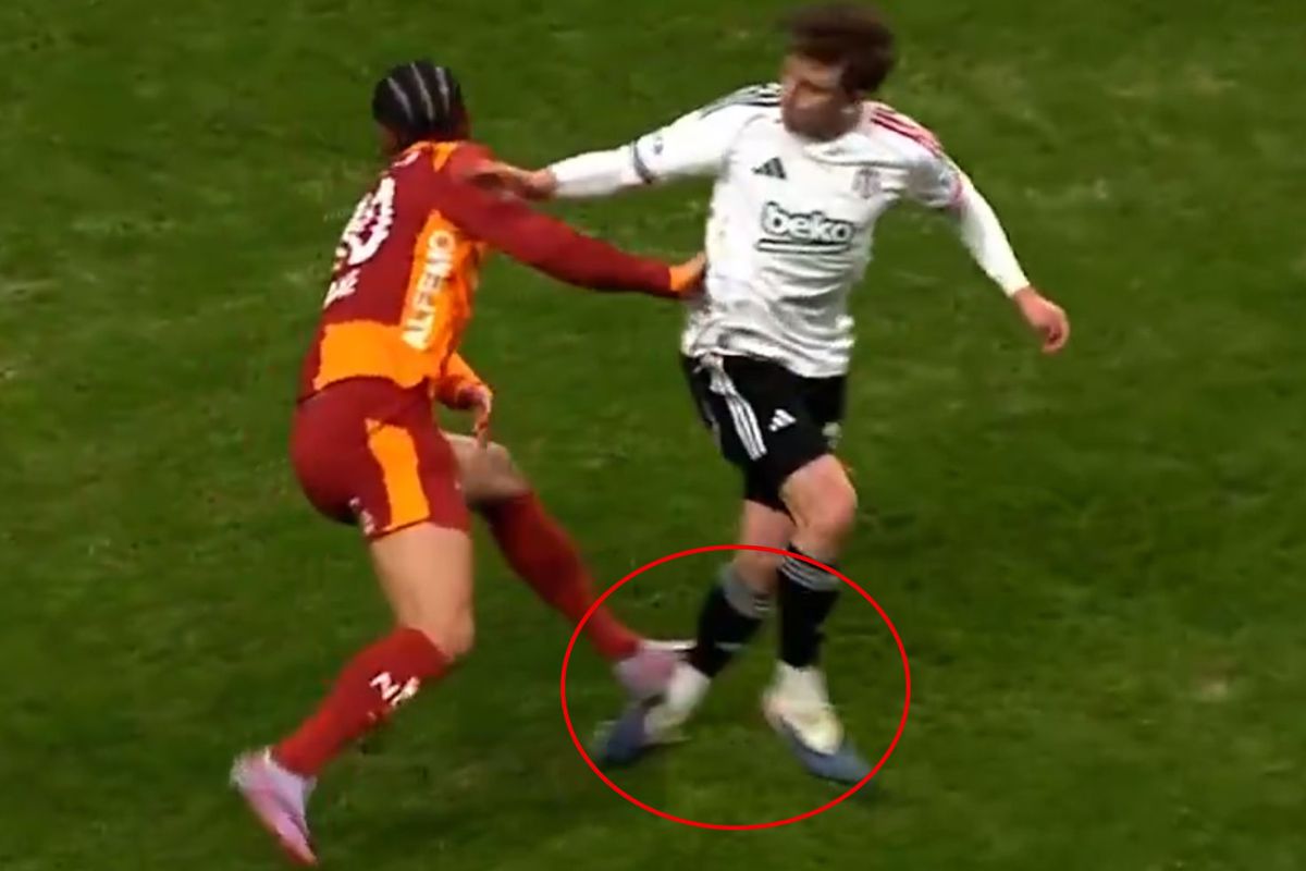 Galatasaray, Beşiktaş karşısında 10 kişi kaldı