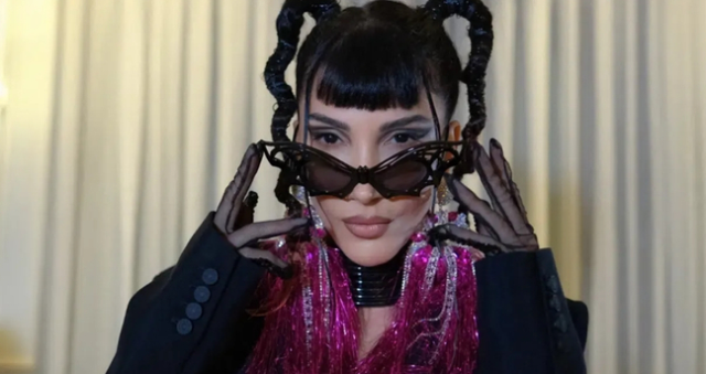 Hande Yener'e soruşturma mı açıldı, neden soruşturma açıldı? Hande Yener Cumhurbaşkanına hakaret mi etti, ne dedi? Hande Yener'e soruşturma mı açıldı, neden soruşturma açıldı? Hande Yener Cumhurbaşkanına hakaret mi etti, ne dedi?