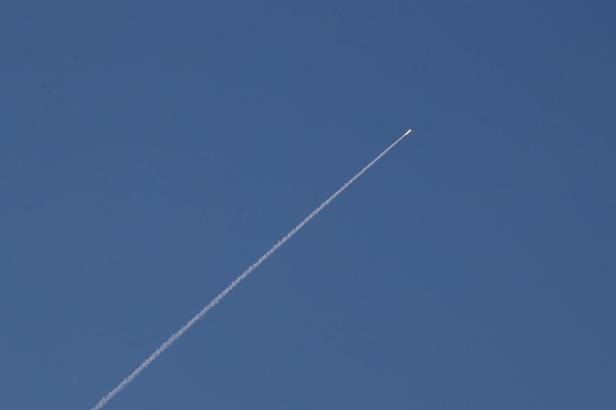 İran, İsrail'e Yönelik 24. Füze Saldırısı Dalgasını Başlattı