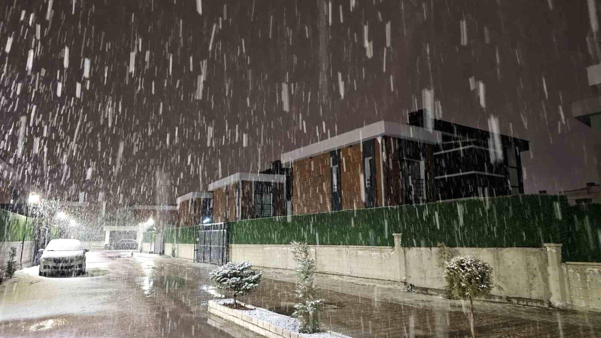Kayseri'de kar yağışı