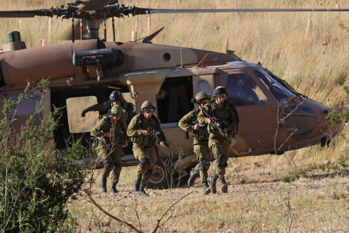 Korkulan oldu! İsrail'den o ülkeye havadan asker indirme girişimi
