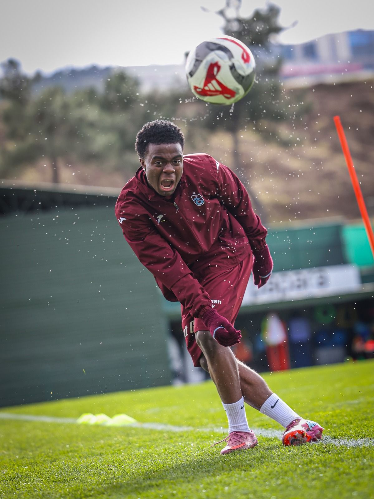 Trabzonspor'da Zecorner Kayserispor maçı hazırlıkları devam etti