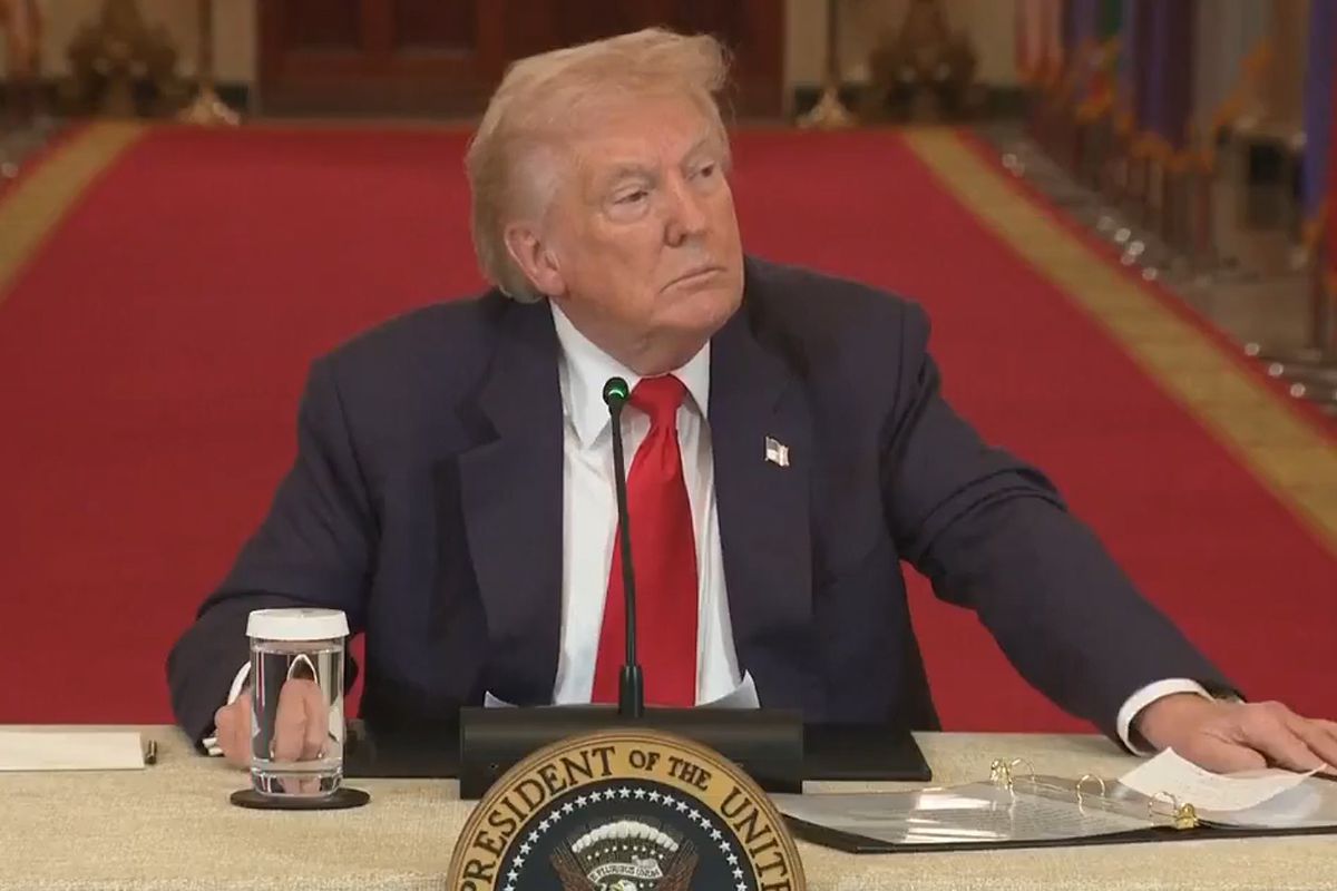 Trump zorda! Rusya sorusuna verdiği skandal yanıt tartışma yarattı