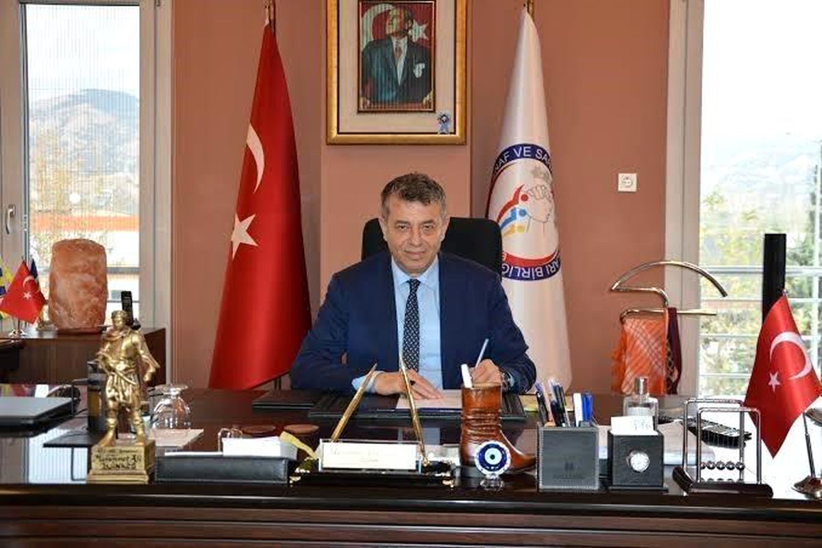 Başkan Künkcü'den APP plaka uyarısı: "1 Nisan'a kadar değiştirin"