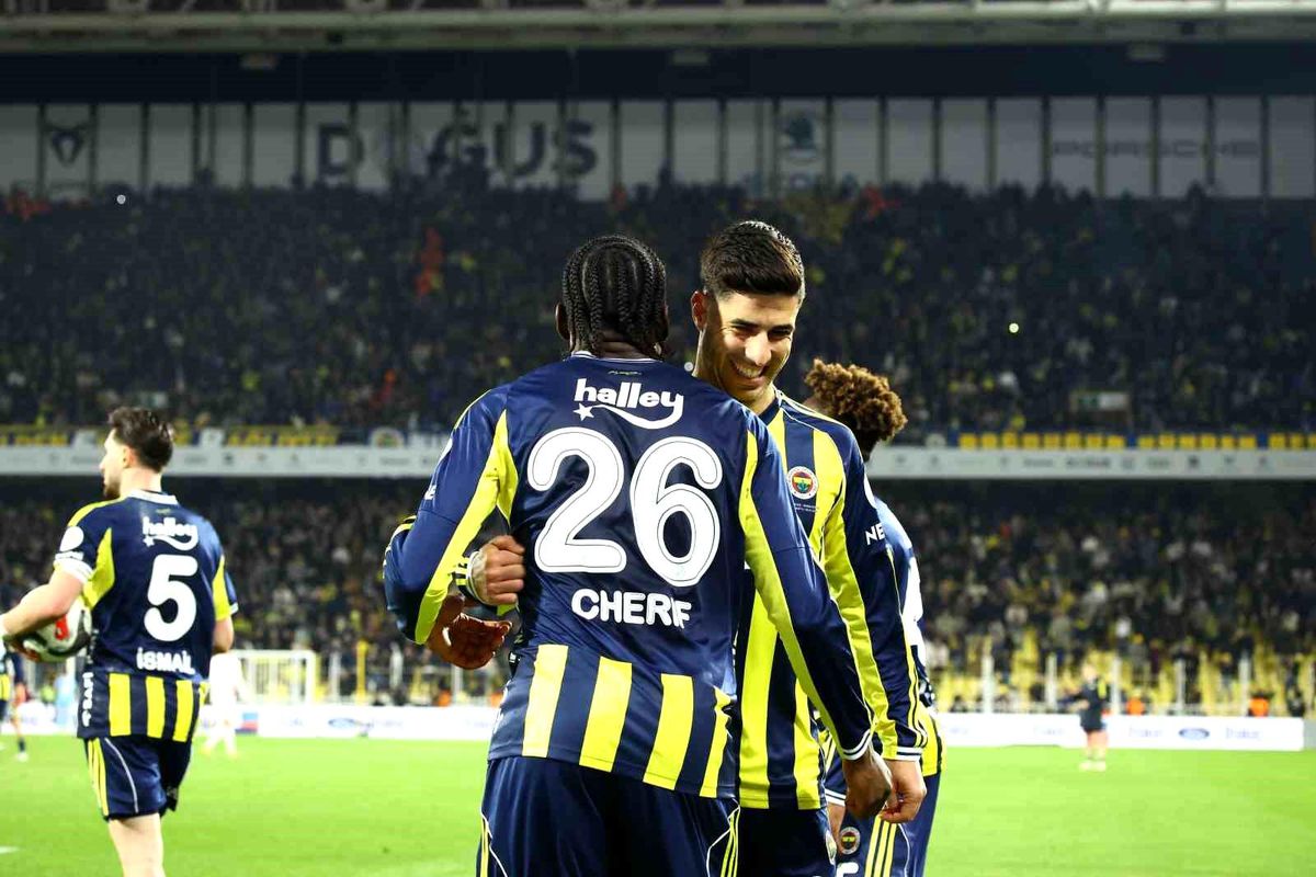 Fenerbahçe, 4 maç sonra Samsunspor'u mağlup etti