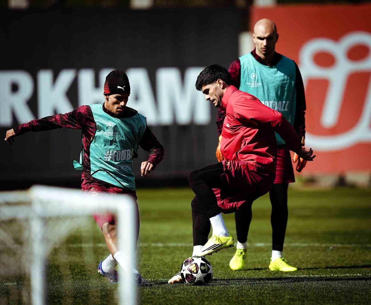 Galatasaray, Liverpool maçı hazırlıklarına başladı
