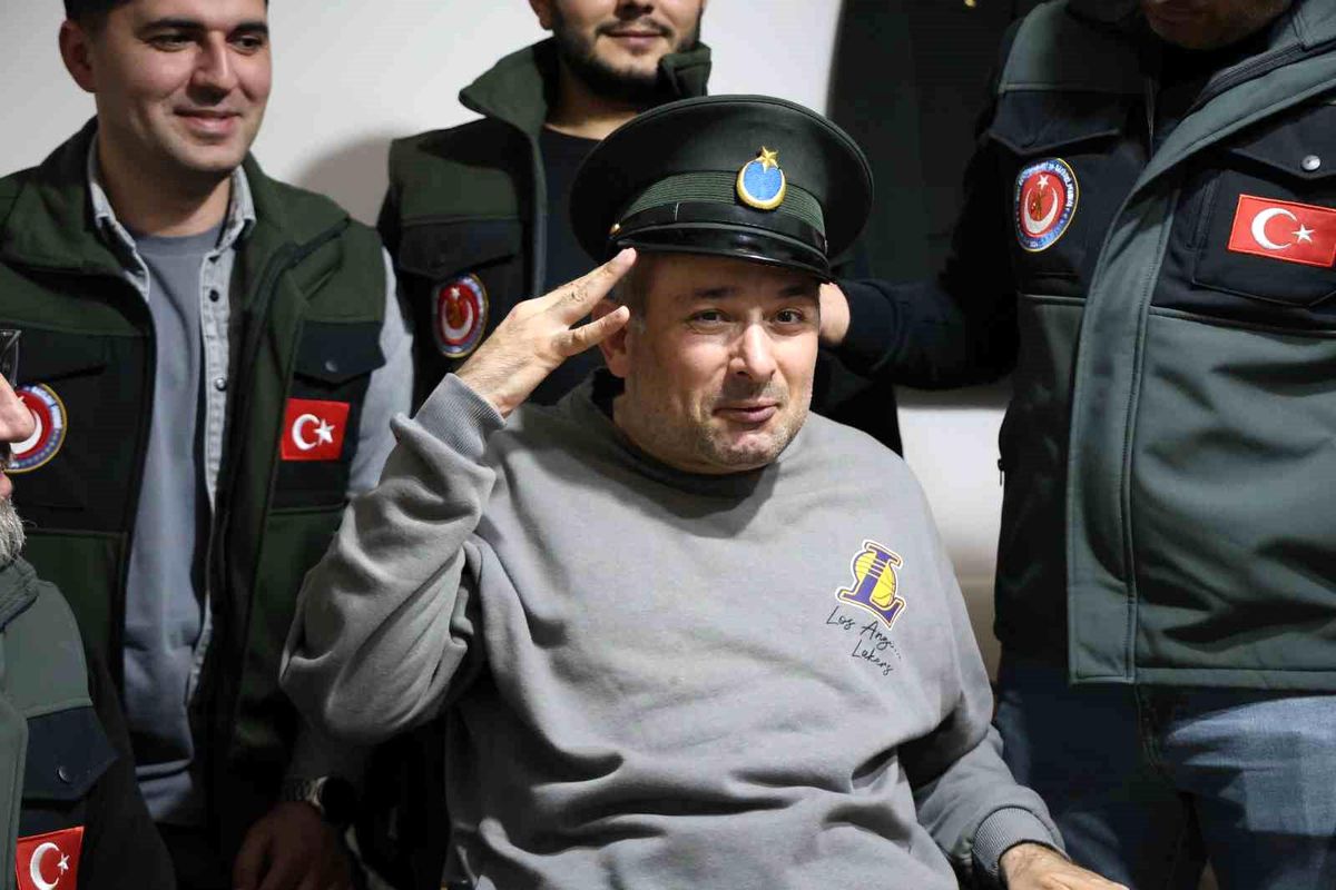 Görevi başında felç oldu, 5 yıldır gazilik unvanının verilmesini bekliyor