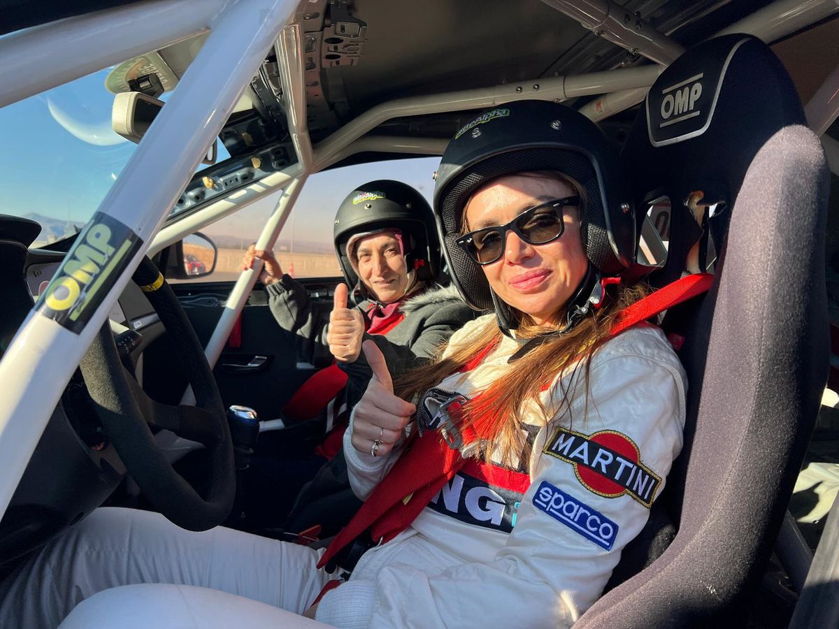 Nevşehir'de 8 Mart Dünya Kadınlar Günü'nde şalvarlı kadınlar co pilotluk yaptı