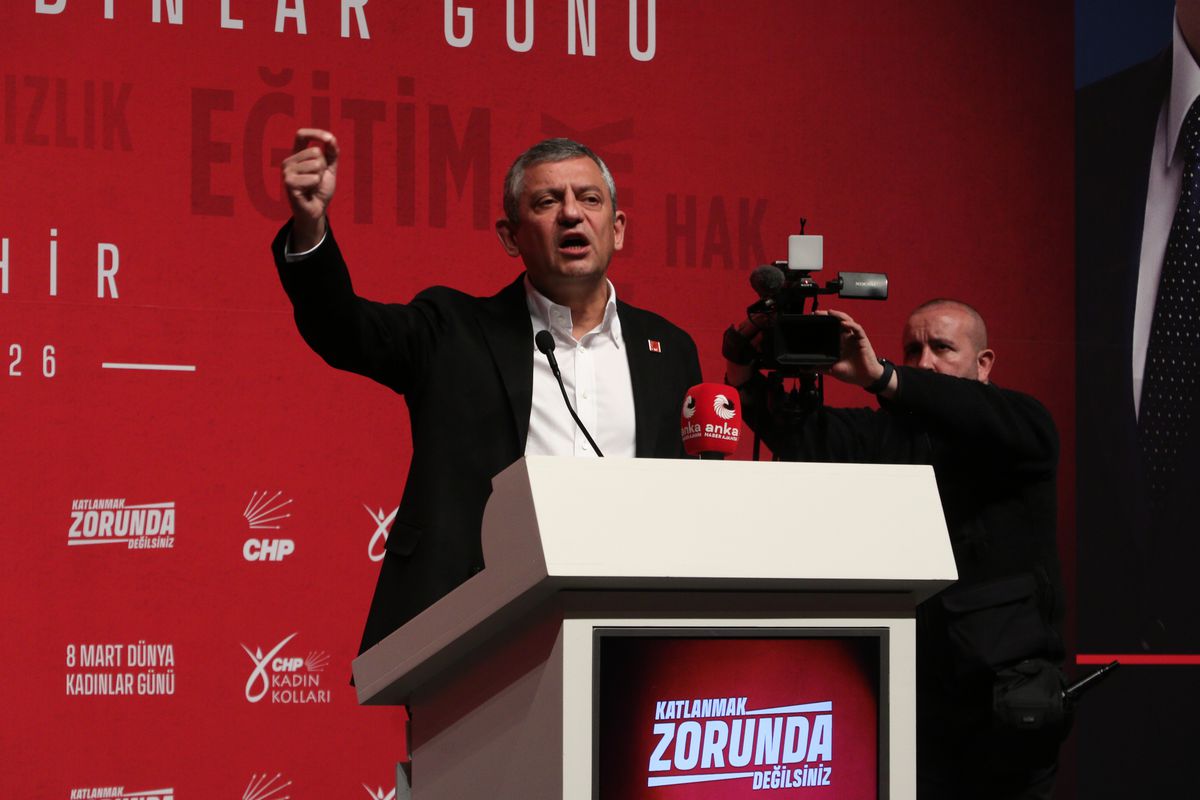 Özgür Özel: İktidarımızda esnafın da emeklinin de yüzü gülecek