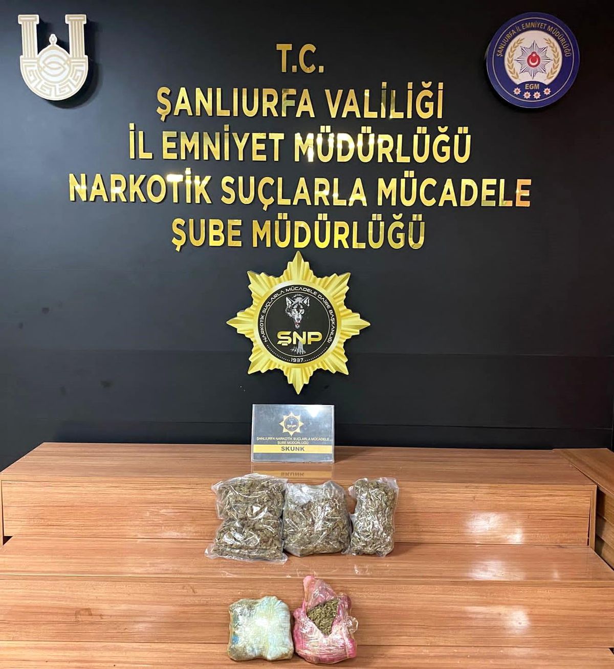 Şanlıurfa'da uyuşturucu operasyonu: 2 gözaltı
