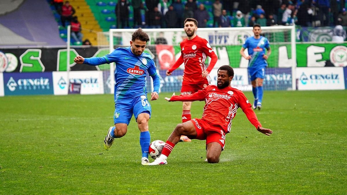 Trendyol Süper Lig: Çaykur Rizespor: 1 Antalyaspor: 0 (Maç sonucu)