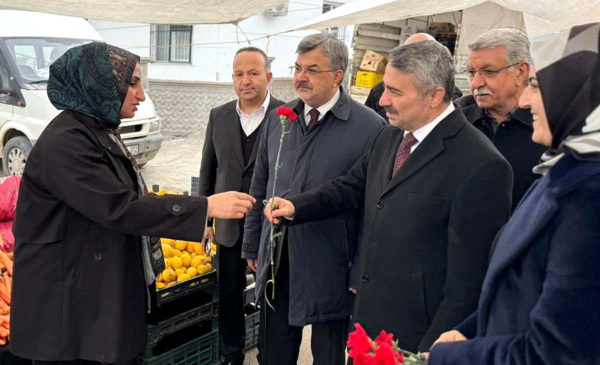 AK Parti Adıyaman Kadın Kolları 8 Mart Dünya Kadınlar Günü’nü Kutladı