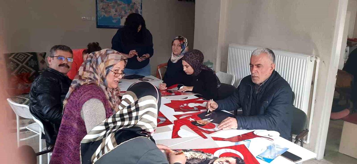 Akşehir'de şehitlerin hatırası için anlamlı çalışma