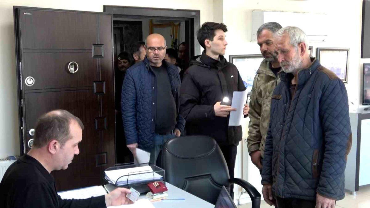 Bolu'da APP plakadan ceza yemek istemeyenler şoförler odasına akın etti